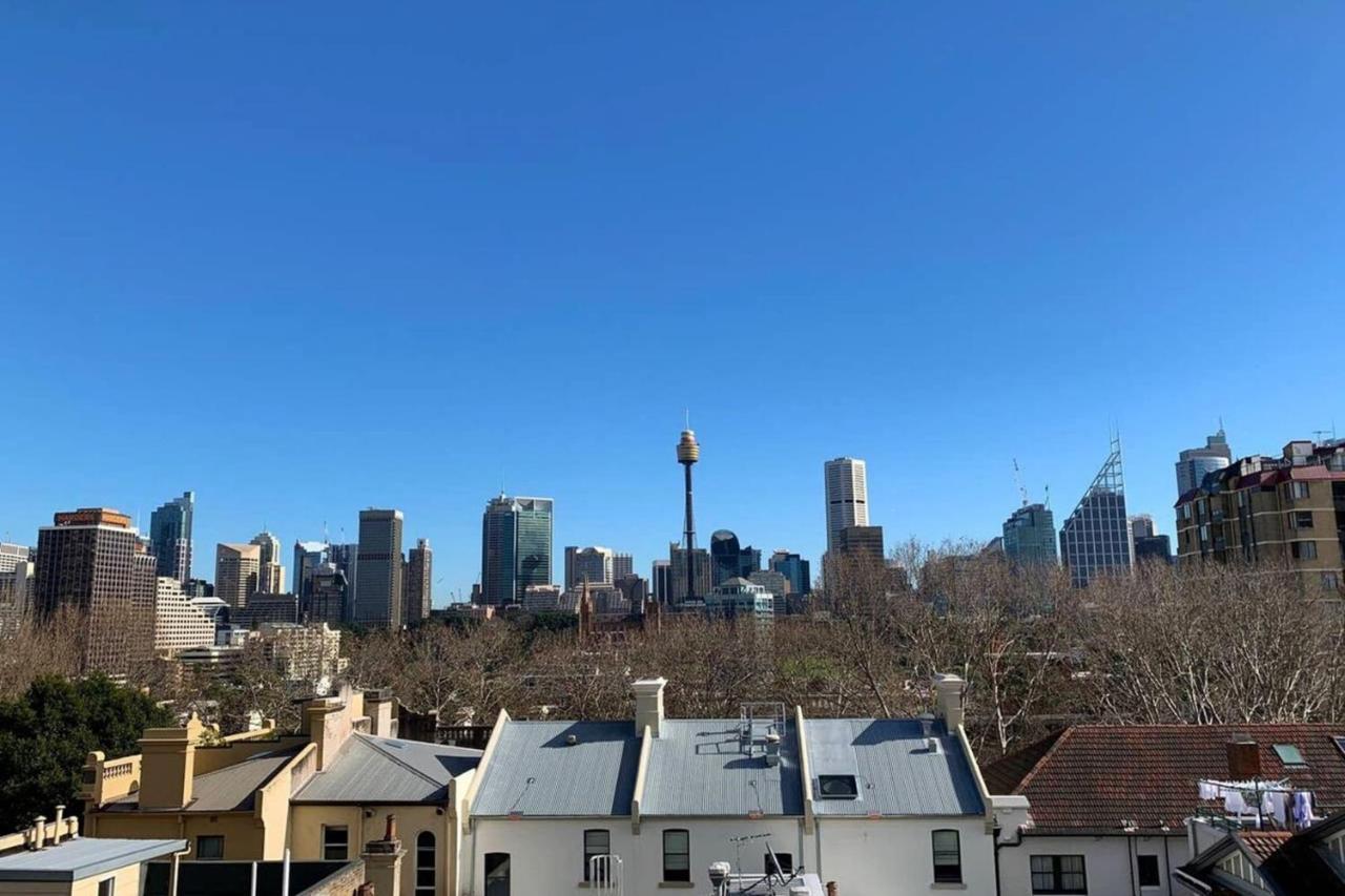 Boutique Studio Rooftop View On Opera House Sydney